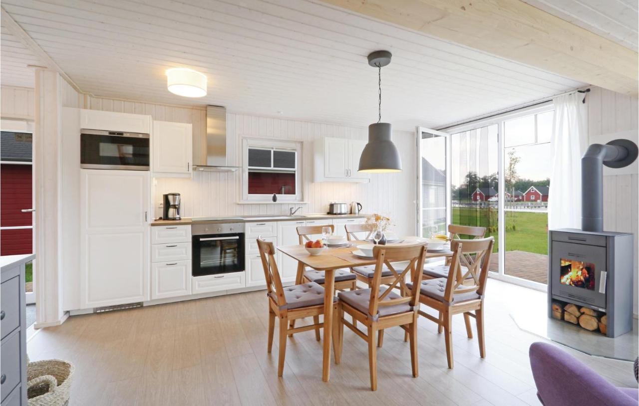 2 Bedroom Lovely Home In Zerpenschleuse Exteriör bild